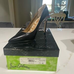 Sam Edelman black leather heels